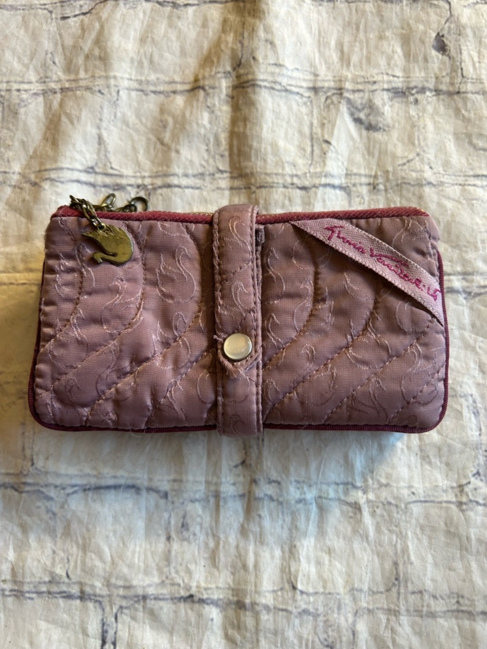 GLORIA VANDERBILT VINTAGE QUILTED COSMETIC BAG/WALLET 3 ZIPPER POCKETS PURPLE